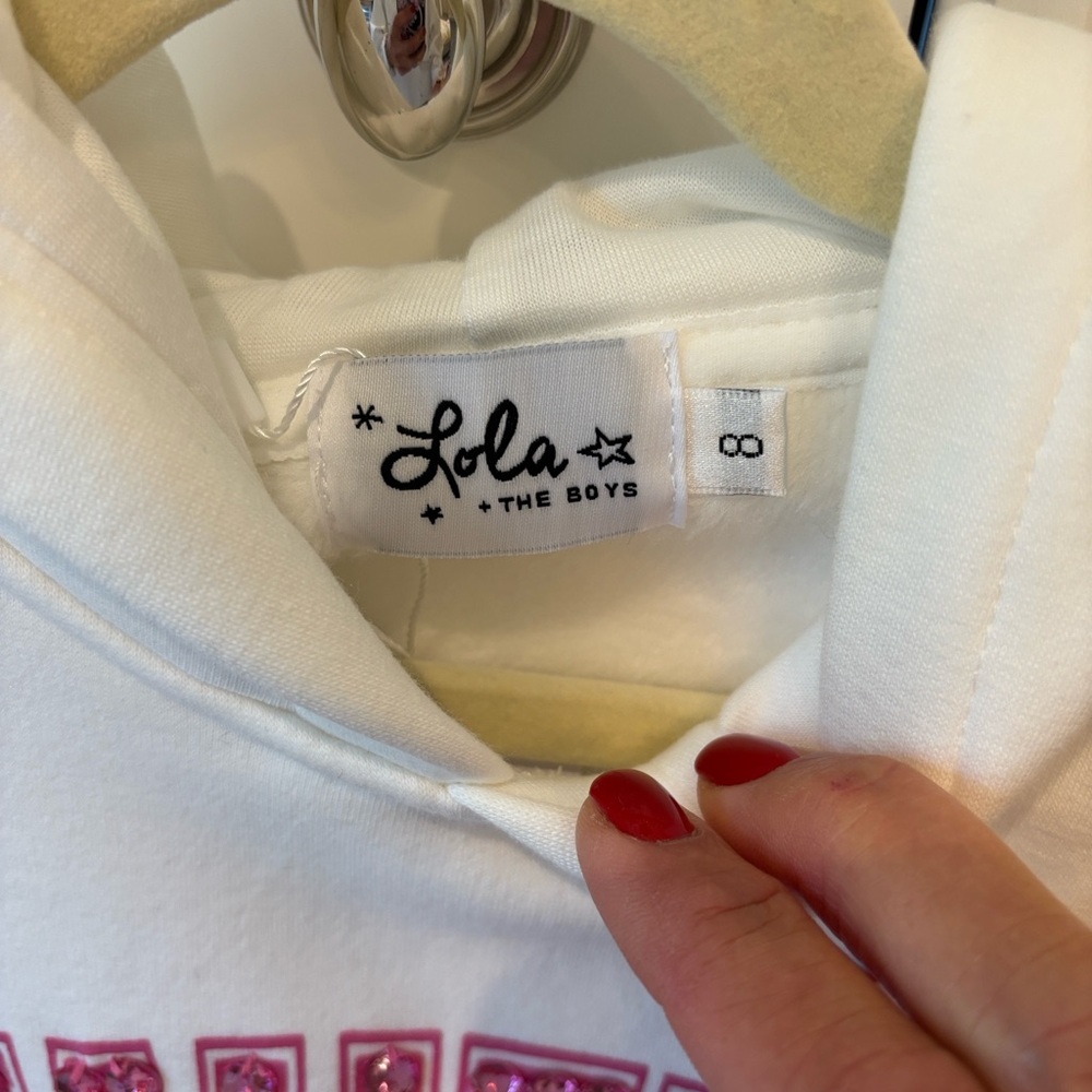 Lola + The Boys White Hoodie with Taylor Swift  'Swiftie' 8 girls NWT - Picture 10 of 12